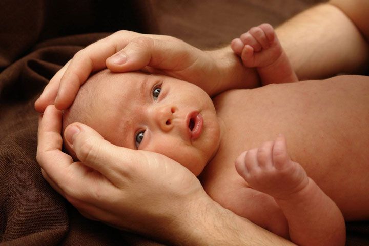 5 สิ่งที่คุณแม่มือใหม่ต้องใส่ใจ ดูแลทารกแรกเกิด ให้ดี - แม่รักลูก