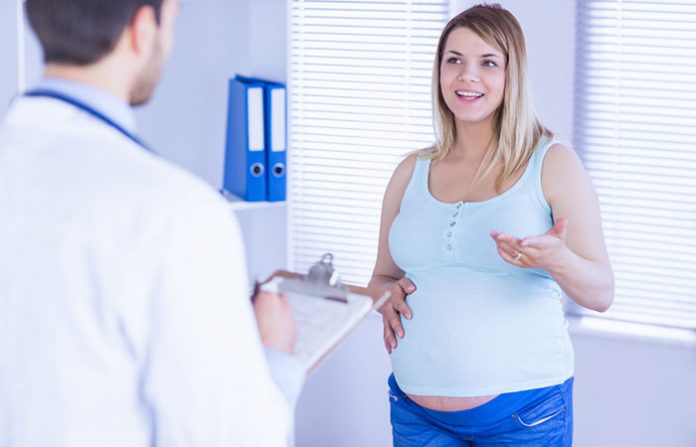 15 คำถามที่ควรเตรียมไว้ถามคุณหมอที่ฝากครรภ์